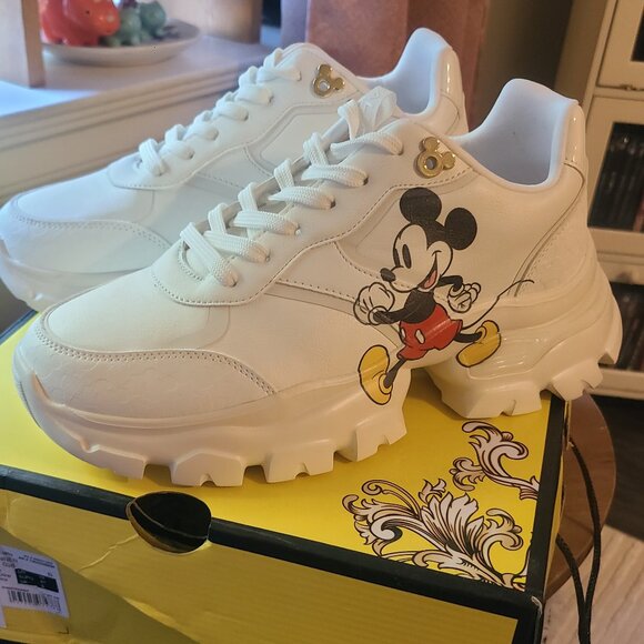 ALDO x Disney Mickey and Minnie Trainers - Picture 2 of 4